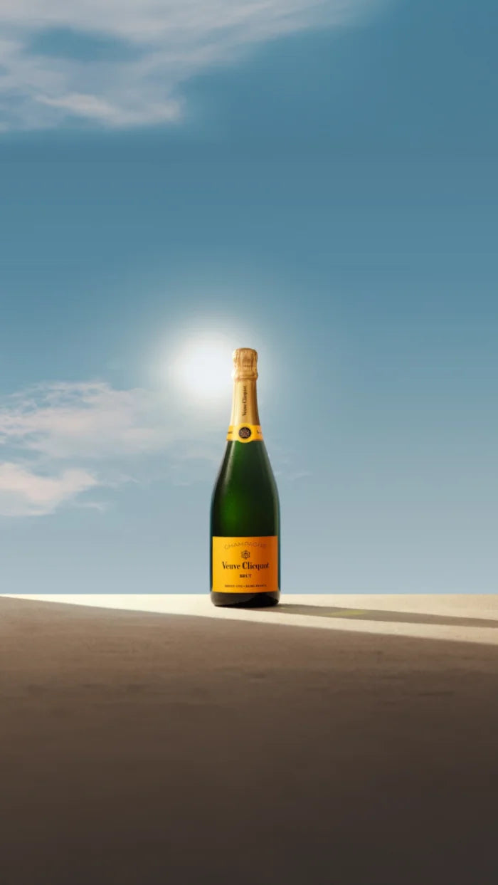 Veuve Clicquot Brut Champagner 12,5% vol. 0,75l in Geschenkkarton